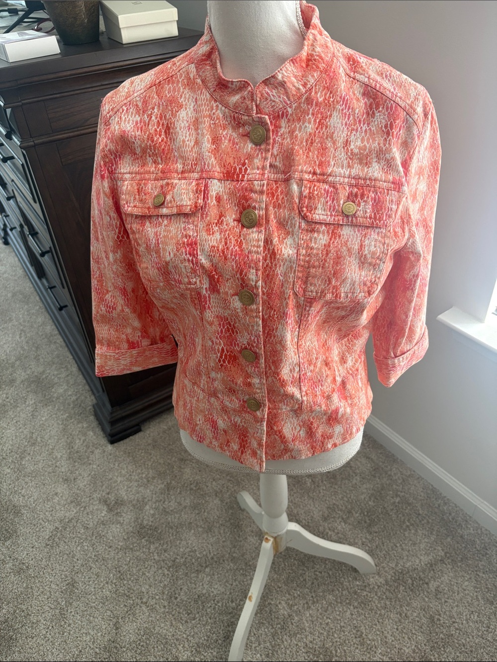 Hearts of Palm Women’s Coral Patterned Button-Front Jacket